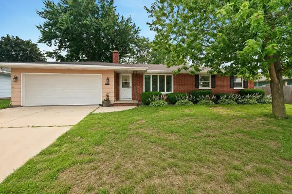 2320 MANITOWOC ROAD, Green Bay, WI 54311