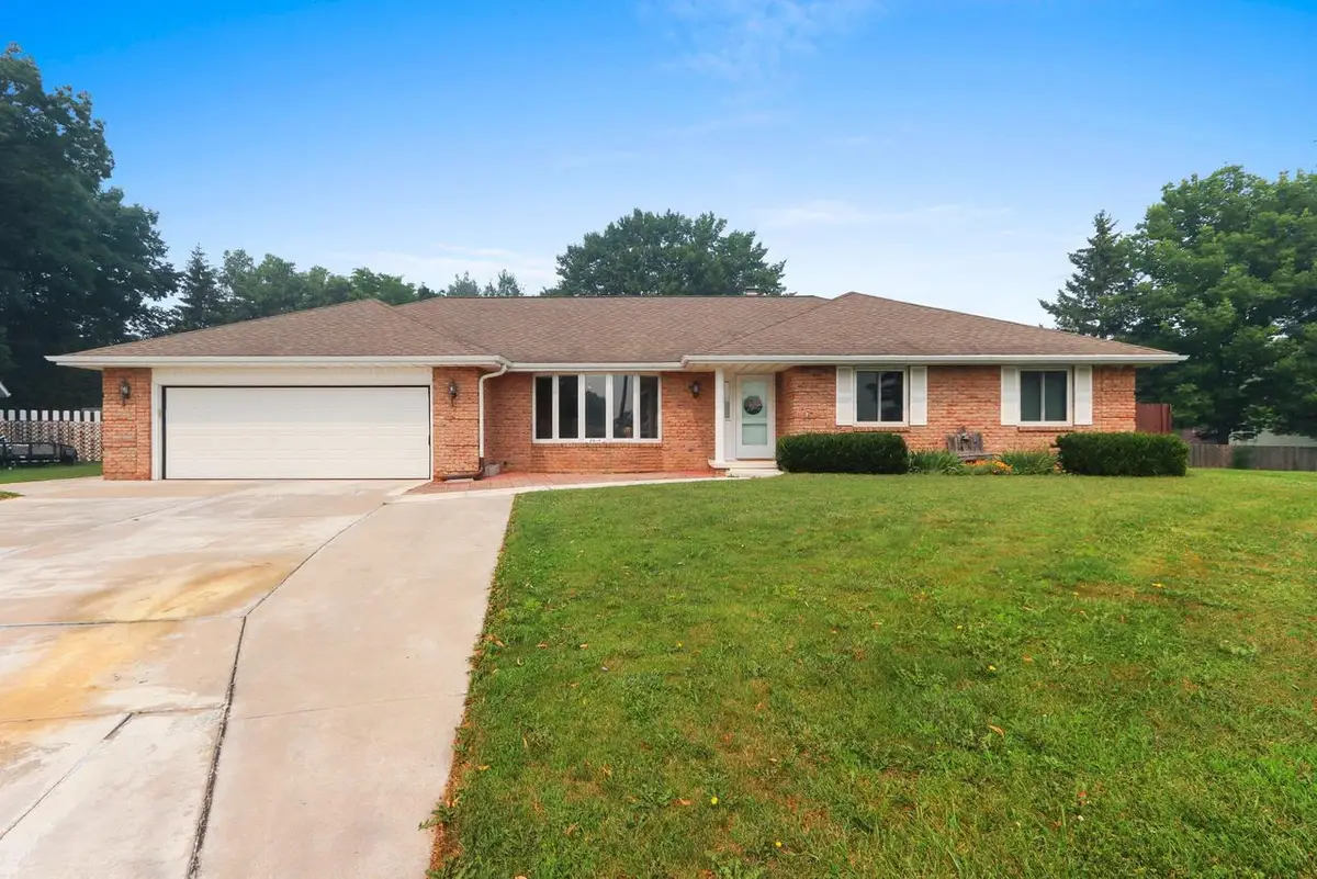 2615 EDGEWOOD LANE, Green Bay, WI 54302 - #1