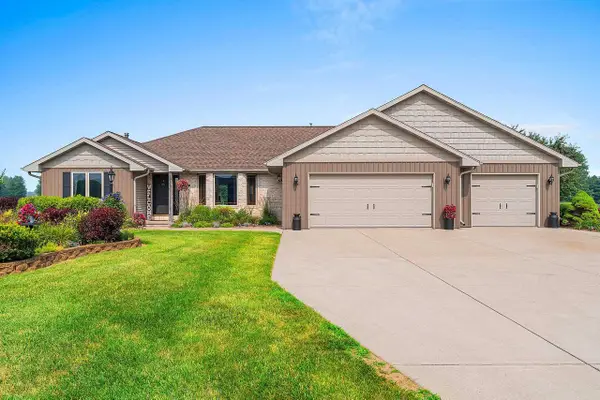 2514 SERENE COURT, De Pere, WI 54115