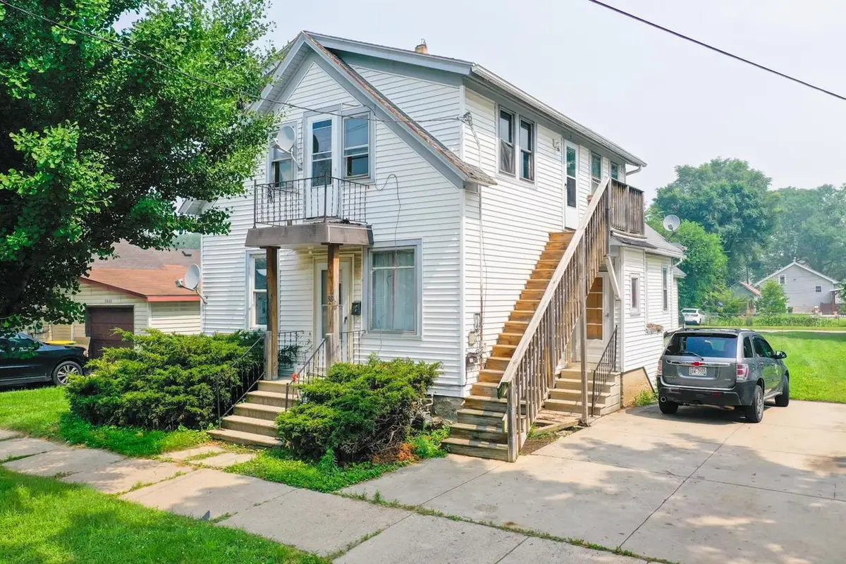 1319 DAY STREET, Green Bay, WI 54302 - #1