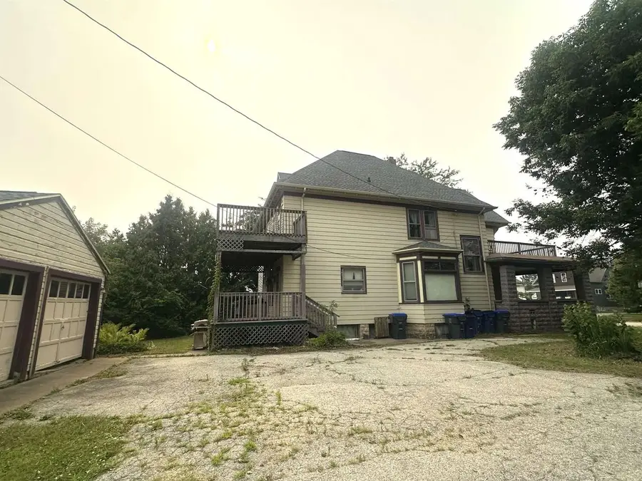 158 E MAIN STREET, Hortonville, WI 54944 - #3