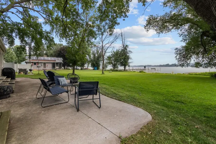 1583 BUTTE DES MORTS BEACH ROAD, Neenah, WI 54956 - #2