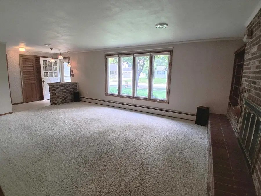1232 DRIFTWOOD DRIVE, De Pere, WI 54115 - #3