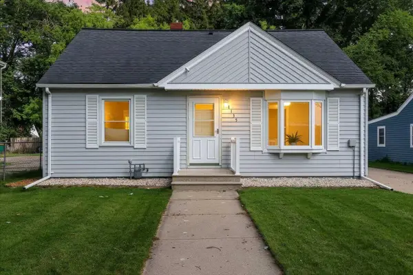 1135 WIRTZ AVENUE, Green Bay, WI 54305