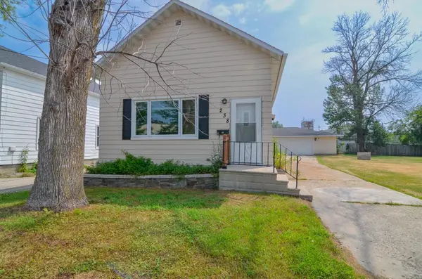 238 MICHIGAN AVENUE, Oconto, WI 54153