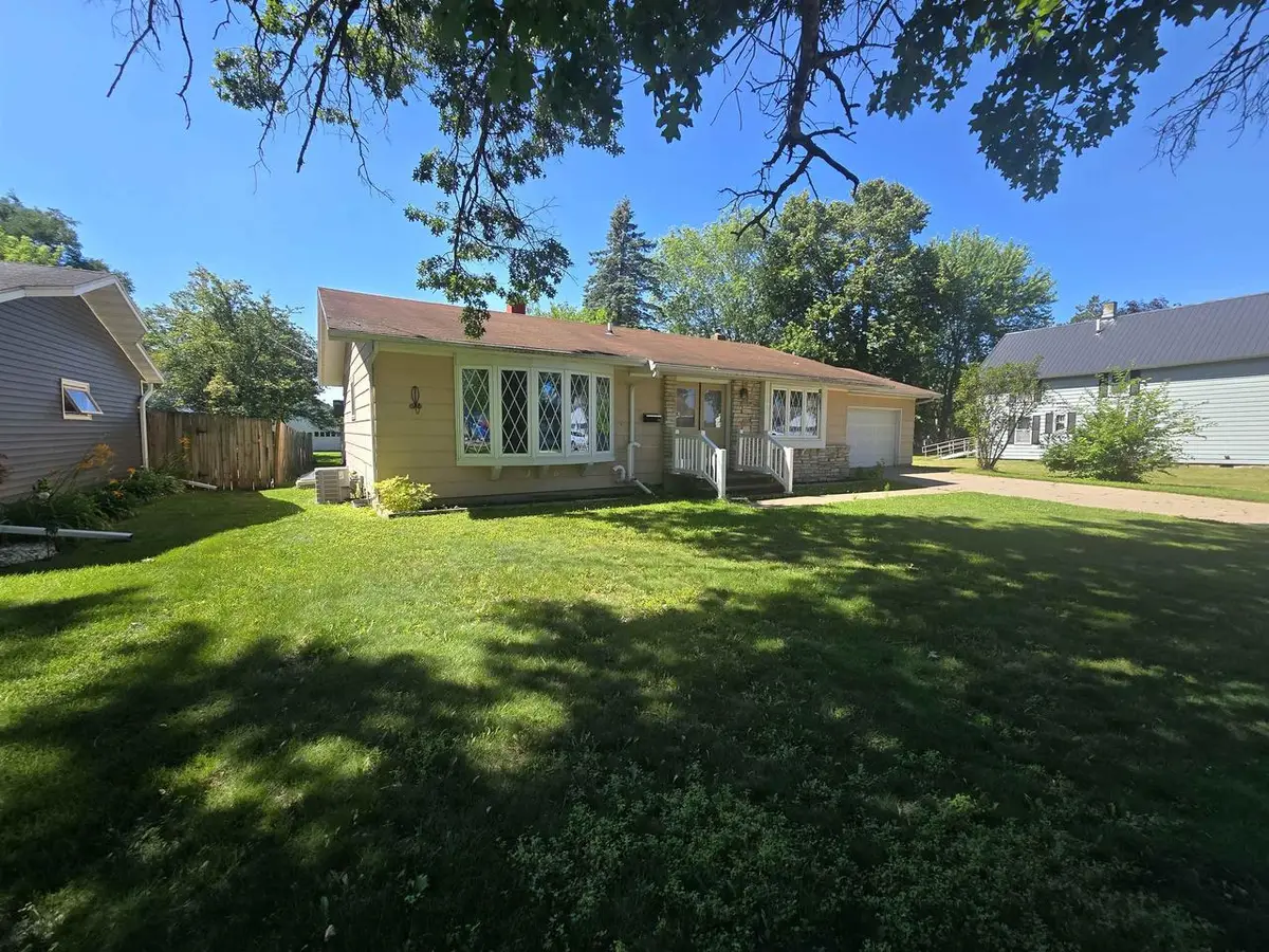 614 W 1ST STREET, Shawano, WI 54166 - #1