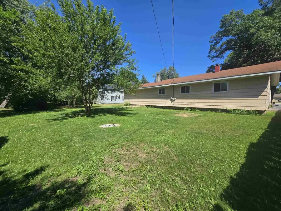 614 W 1ST STREET, Shawano, WI 54166 - #3