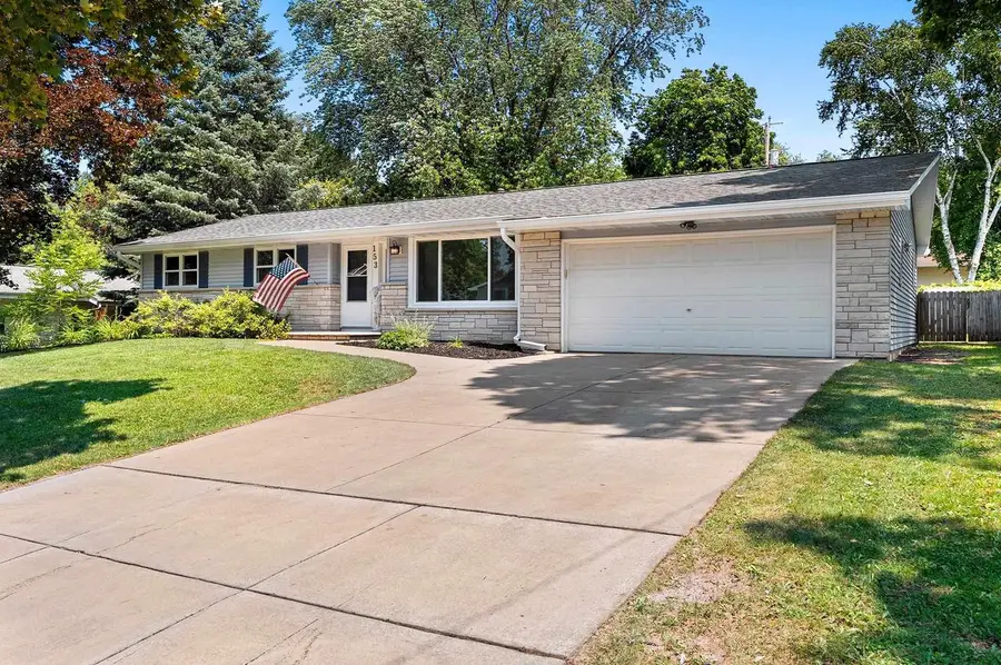 153 JOAN AVENUE, Green Bay, WI 54302 - #3