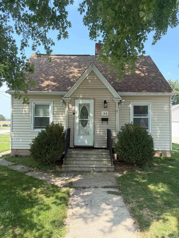 143 DAUPHIN STREET, Green Bay, WI 54301