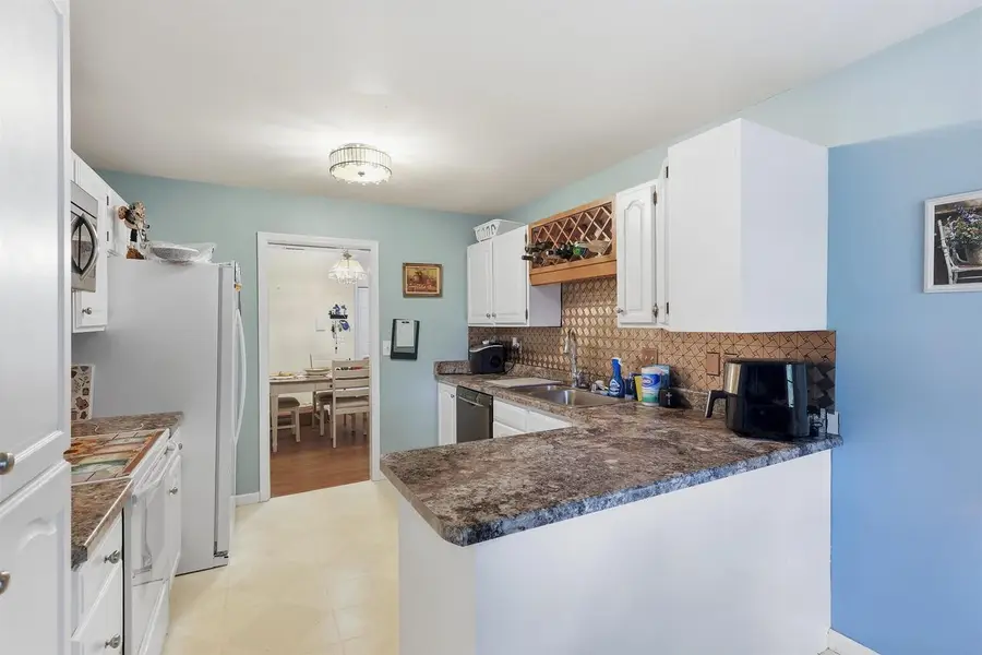2366 WISCONSIN STREET, Oshkosh, WI 54901 - #3