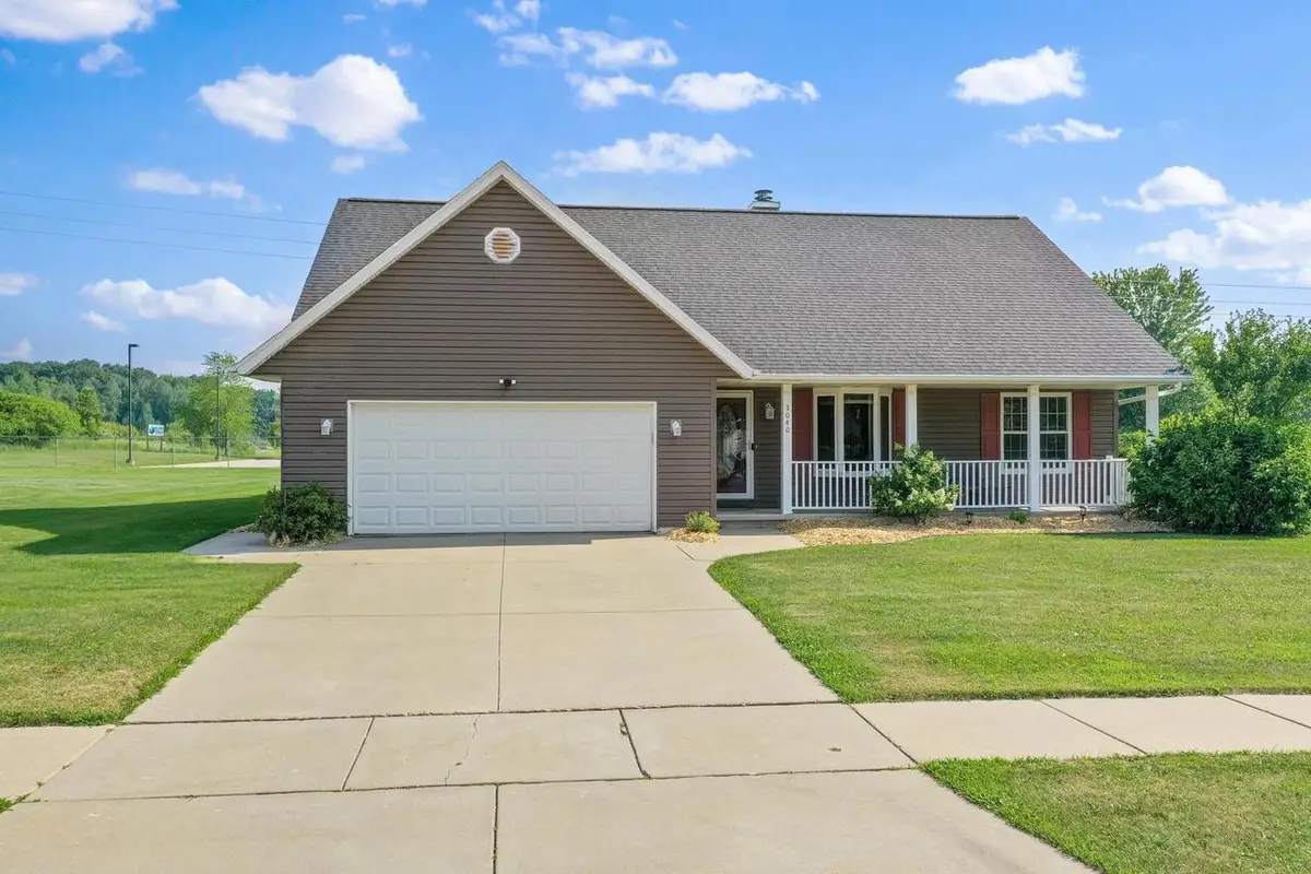 3040 JOY LANE, Green Bay, WI 54311 - #1