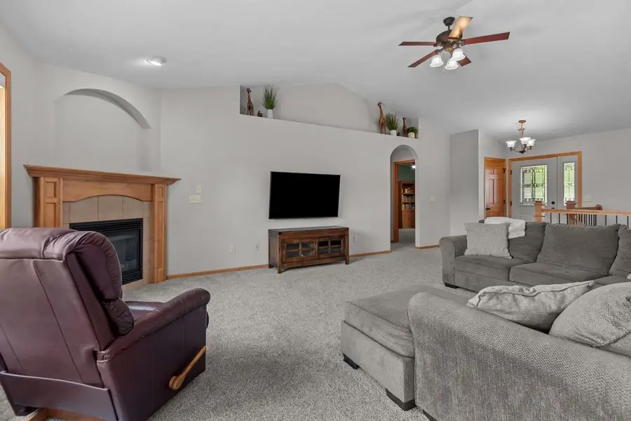 N1779 SWANEE CIRCLE, Greenville, WI 54942 - #3