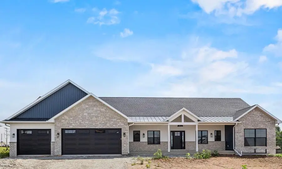 N1282 MEADOW PARK DRIVE, Greenville, WI 54942 - #2