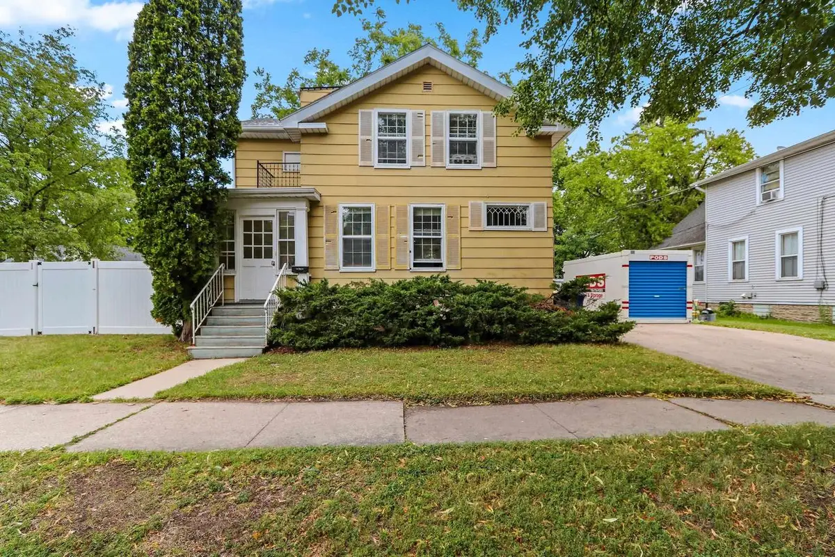 1011 STUART STREET, Green Bay, WI 54301 - #1