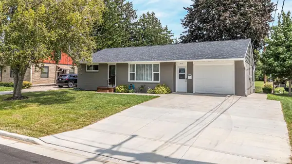 906 OSHKOSH STREET, New London, WI 54961