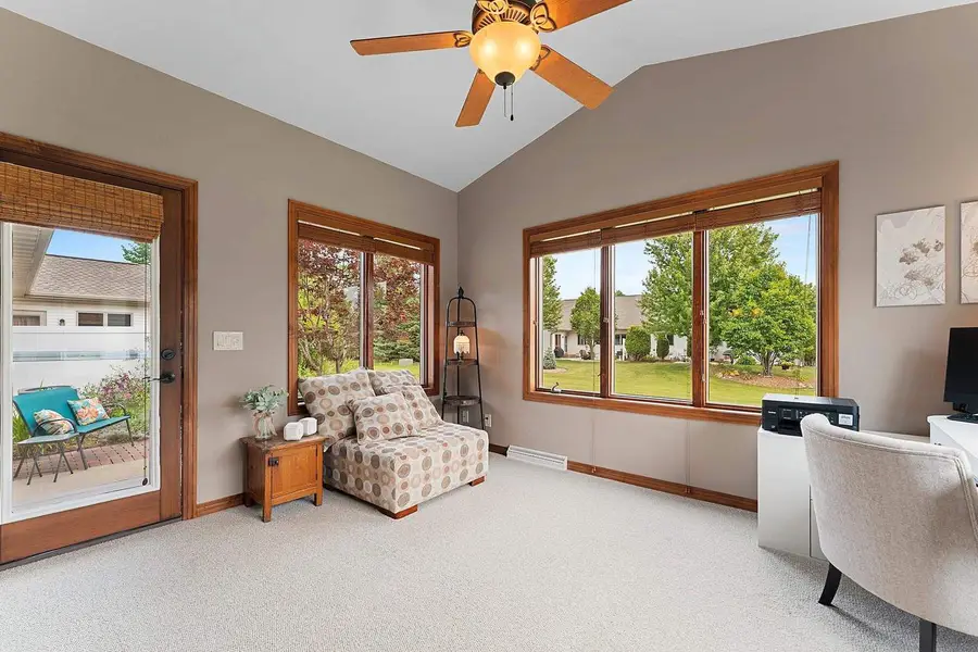 4732 N PROVIDENCE AVENUE  #301, Appleton, WI 54913 - #3