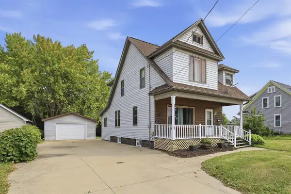 738 3RD STREET, Menasha, WI 54952