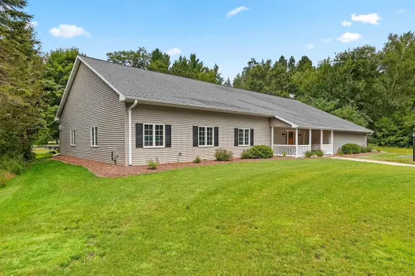 N10909 PESHTIGO RIVER LANE, Crivitz, WI 54114