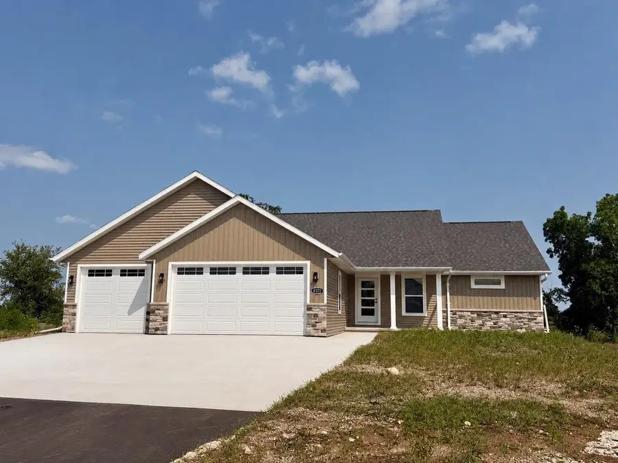 W6842 MCALLISTER CIRCLE, Greenville, WI 54942 - #2