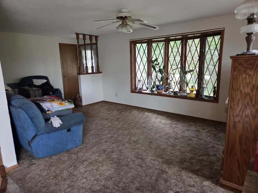 W3618 CHICAGO LANE, Redgranite, WI 54970 - #3