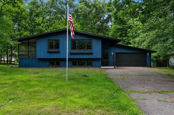E1906 MELODY LANE, Waupaca, WI 54981