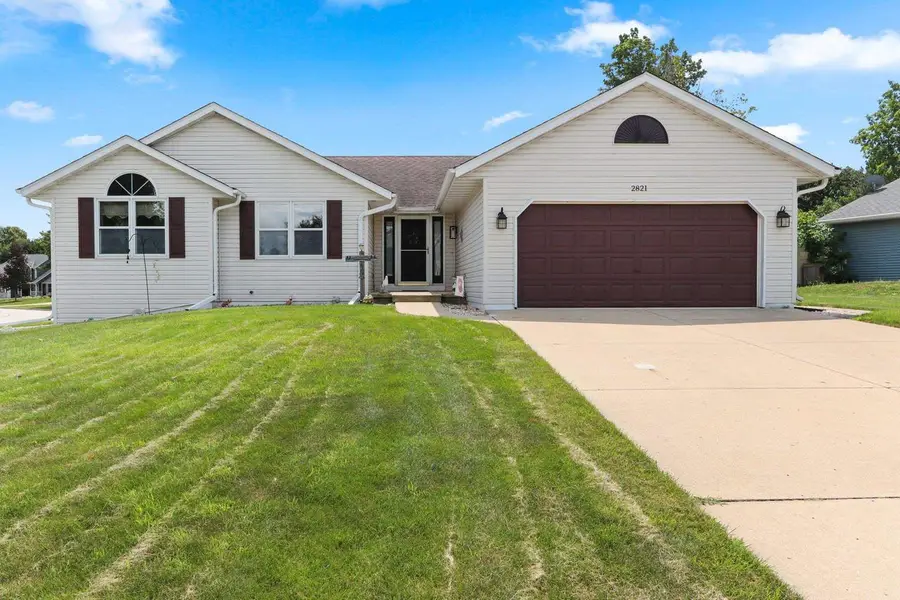 2821 FRIENDLY CIRCLE, Green Bay, WI 54313 - #2