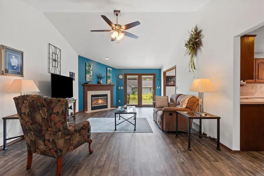 2821 FRIENDLY CIRCLE, Green Bay, WI 54313 - #3