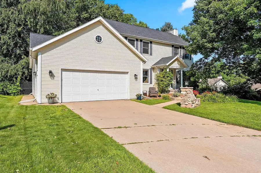 1015 MT BLANC COURT, Green Bay, WI 54311 - #3