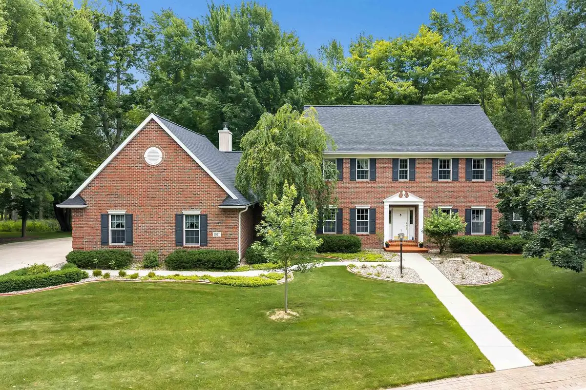 1071 THORNBERRY CREEK DRIVE, Hobart, WI 54155 - #1