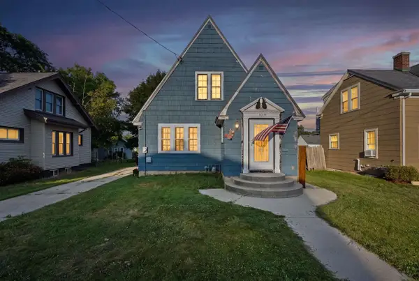 1009 N 12TH STREET, Manitowoc, WI 54220