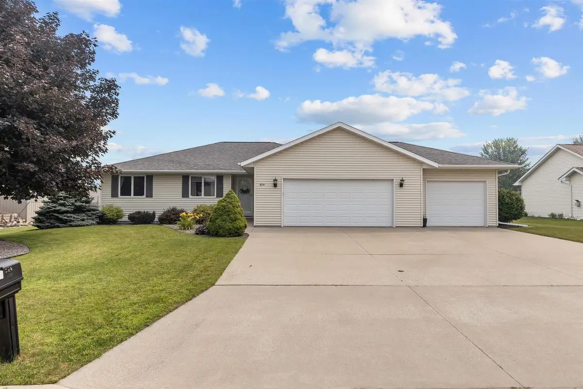 824 S MILL STREET, Hortonville, WI 54944 - #1