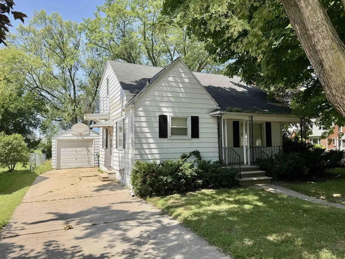 561 MECH STREET, Green Bay, WI 54302 - #1
