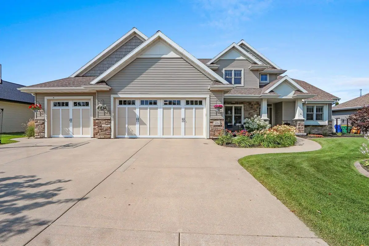 3351 COTTAGE HILL DRIVE, Green Bay, WI 54311 - #1