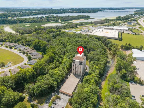 2631 NORTHERN ROAD  #830, Appleton, WI 54914
