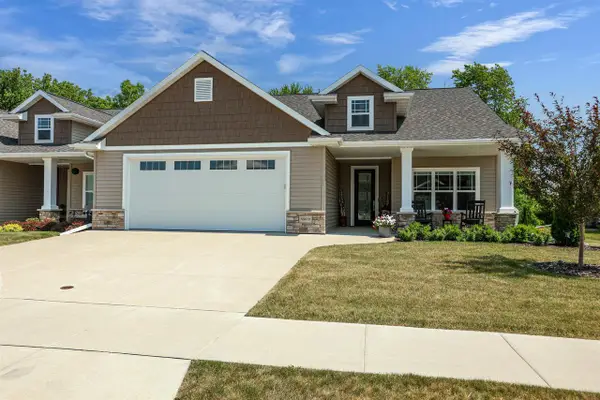 N9072 SOUTHTOWNE DRIVE, Menasha, WI 54952