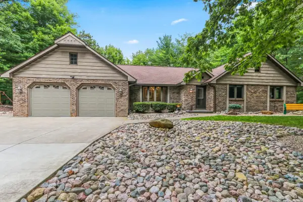 3512 BLACKBERRY LANE, Green Bay, WI 54313