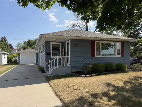 2307 18TH AVENUE, Menominee, MI 49858