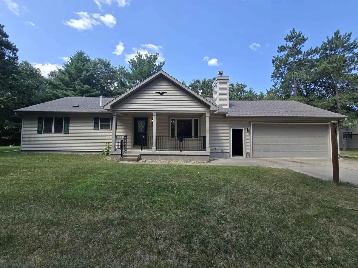 N4015 COUNTY ROAD EE, Redgranite, WI 54970 - #1