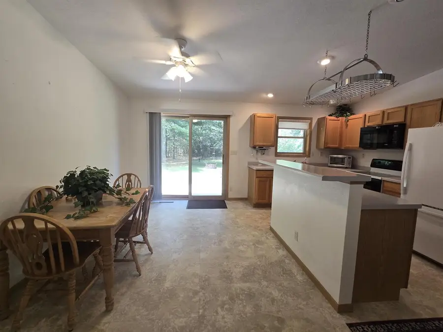 N4015 COUNTY ROAD EE, Redgranite, WI 54970 - #3