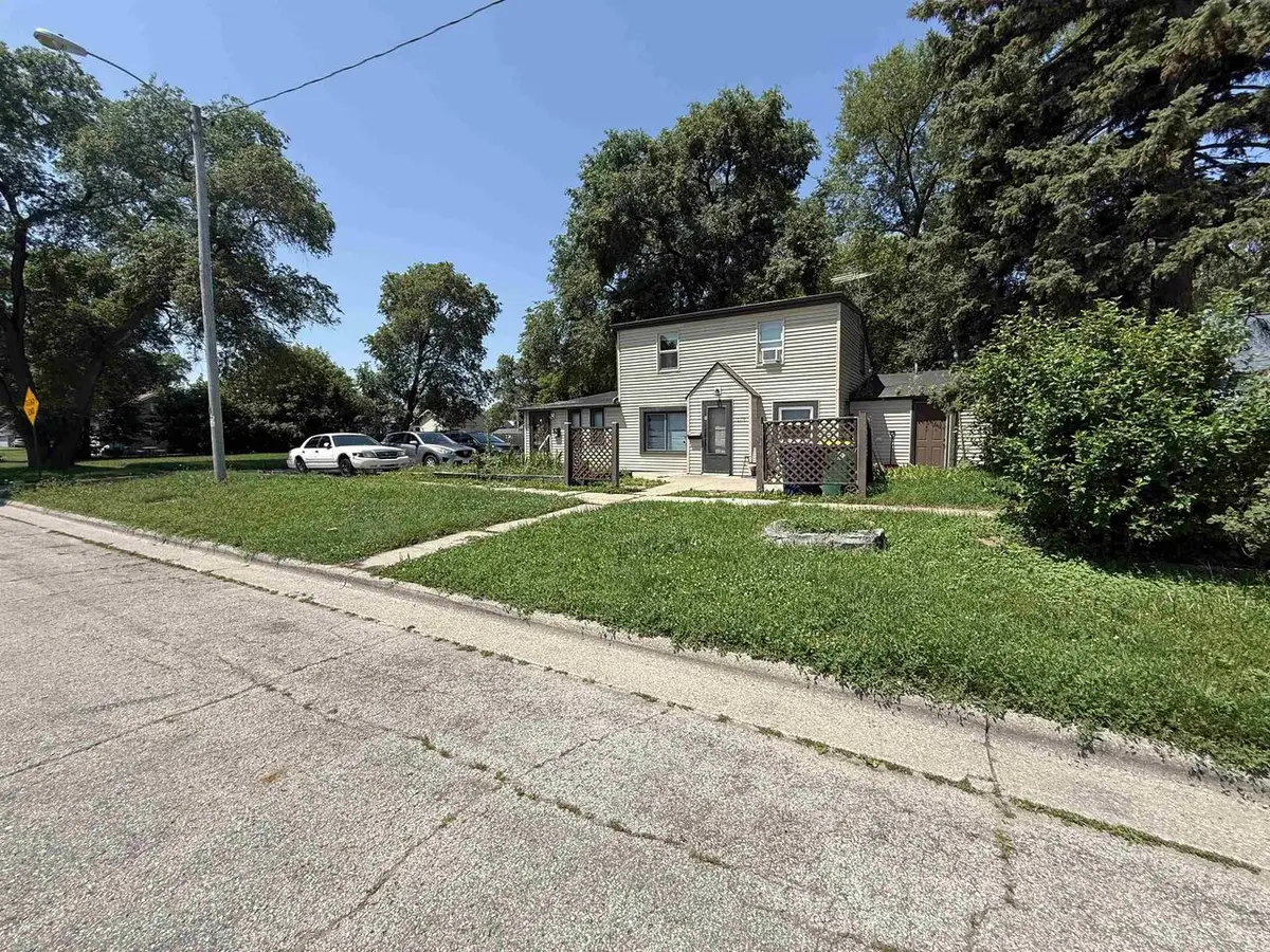 1019 CLAY STREET, Green Bay, WI 54302 - #1