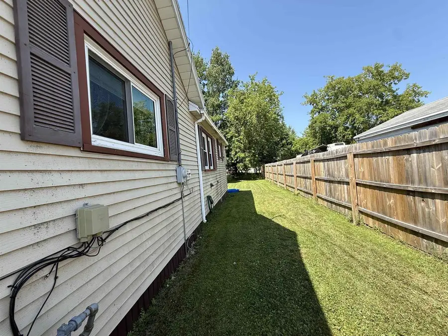 120 CALL AVENUE, Oconto, WI 54153 - #2