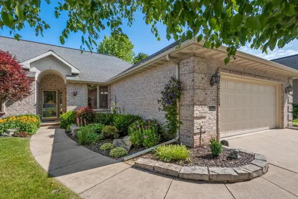 1048 CORONADO COURT, Oneida, WI 54155