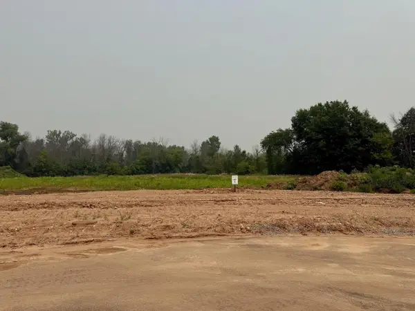 RIDGEWAY DRIVE, Greenville, WI 54942