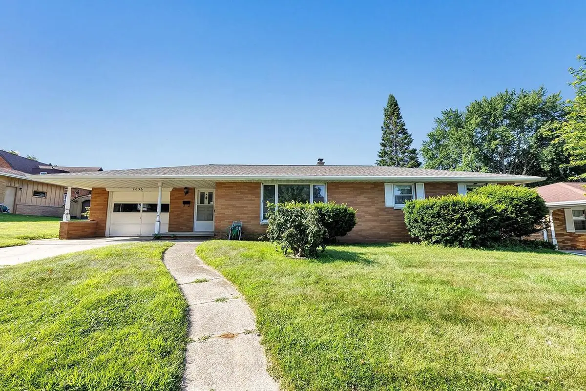 2056 ZEISE AVENUE, Green Bay, WI 54302 - #1