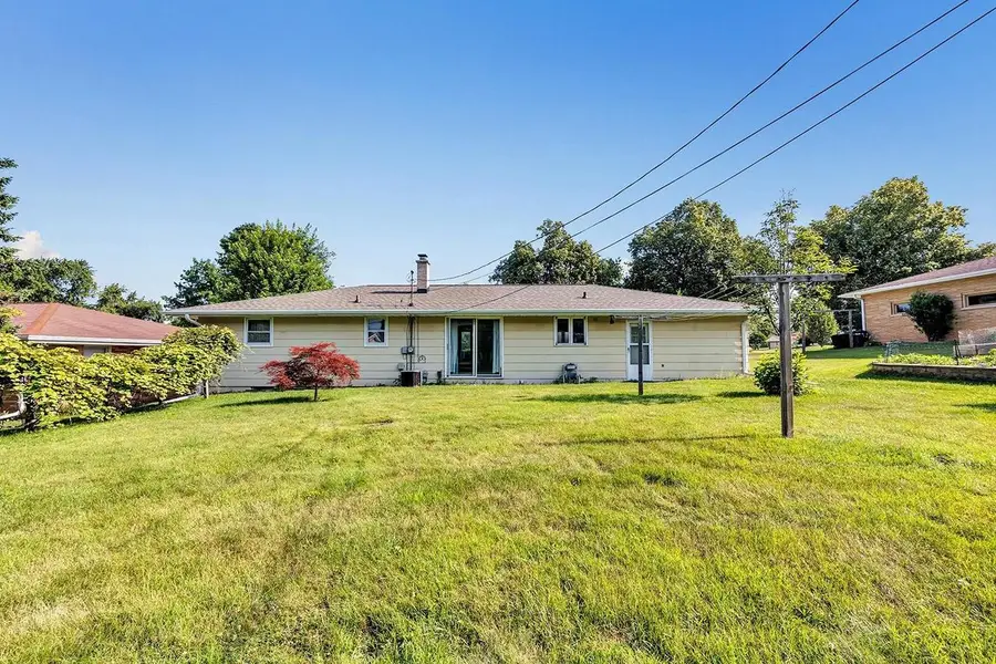 2056 ZEISE AVENUE, Green Bay, WI 54302 - #2