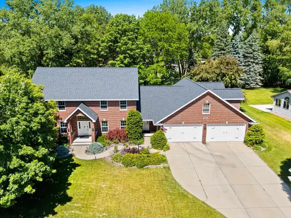 2110 SHADY LANE, Green Bay, WI 54313