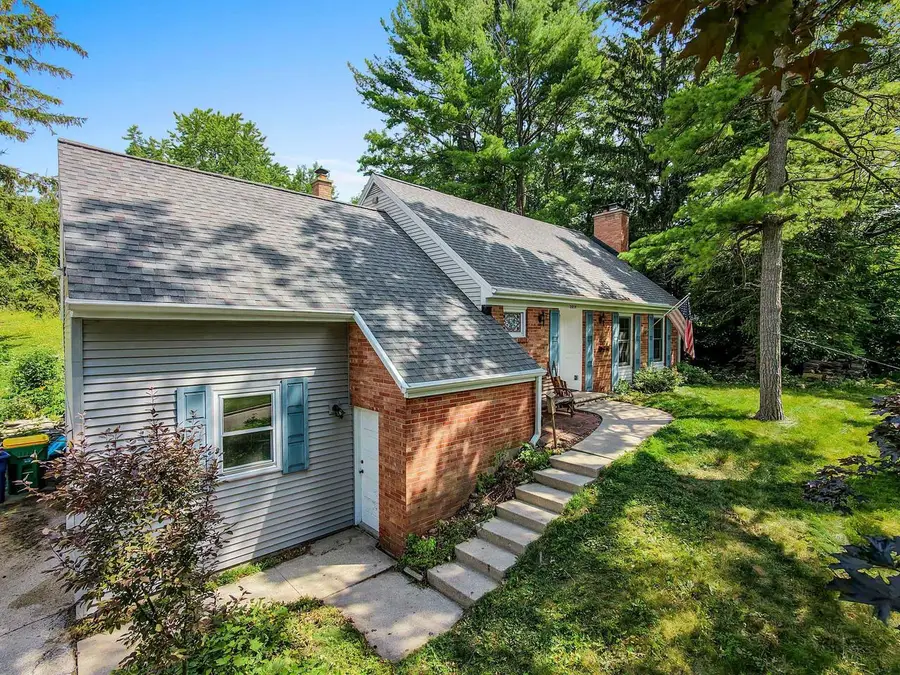 2859 ST ANN DRIVE, Green Bay, WI 54311 - #2