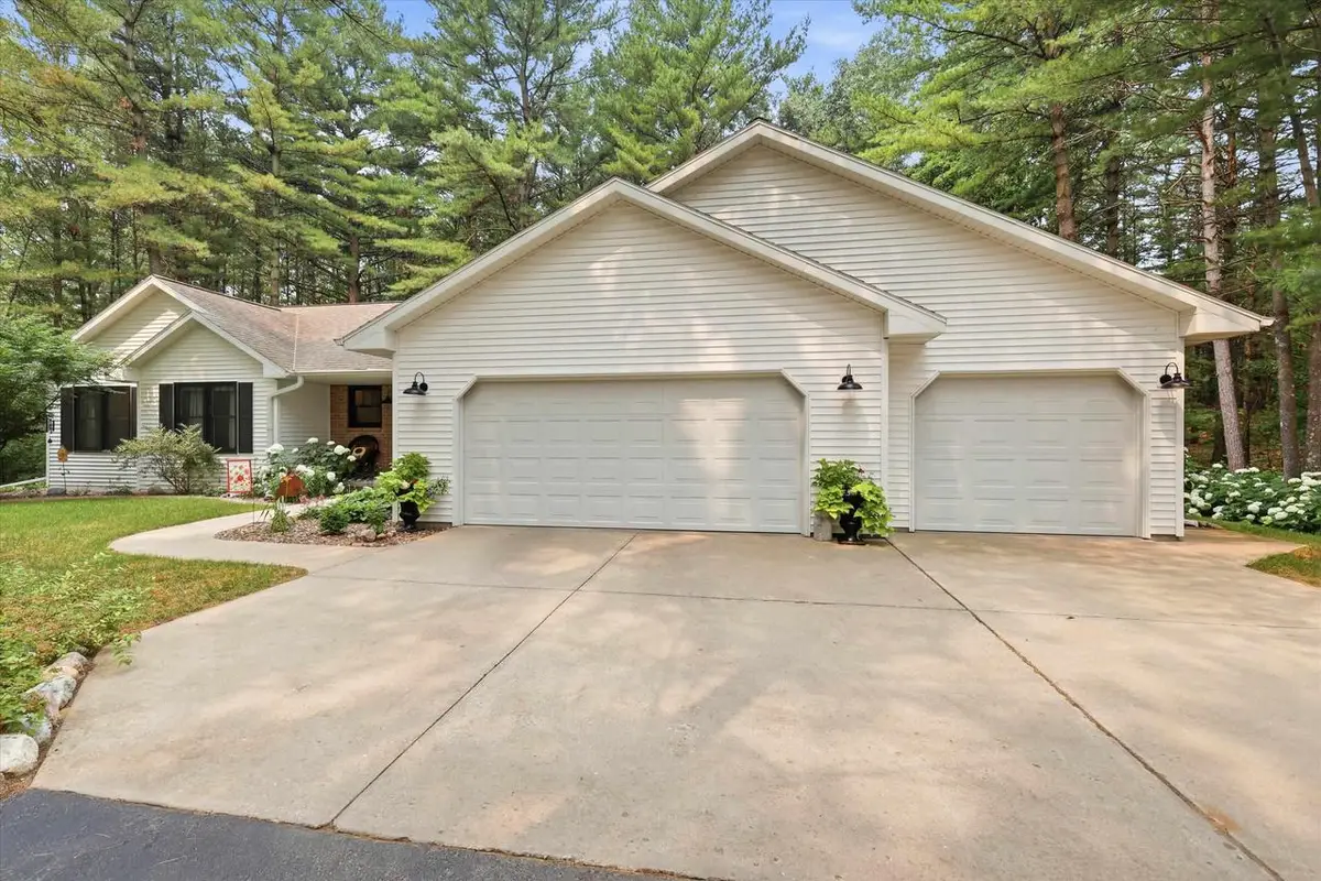 3673 POWDERHORN LANE, Suamico, WI 54173 - #1