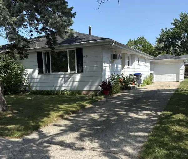1021 EVANS STREET, Neenah, WI 54956