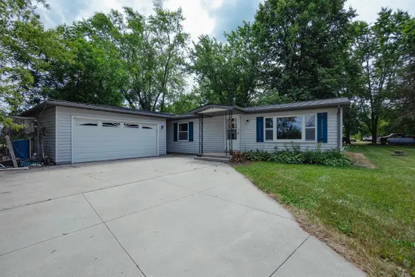 7888 NENNO ROAD, Allenton, WI 53002